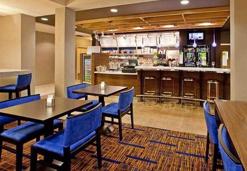 Hotel Courtyard Houston Sugar Land/Stafford Restaurace fotografie